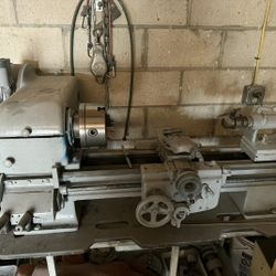 Logan Metal Lathe
