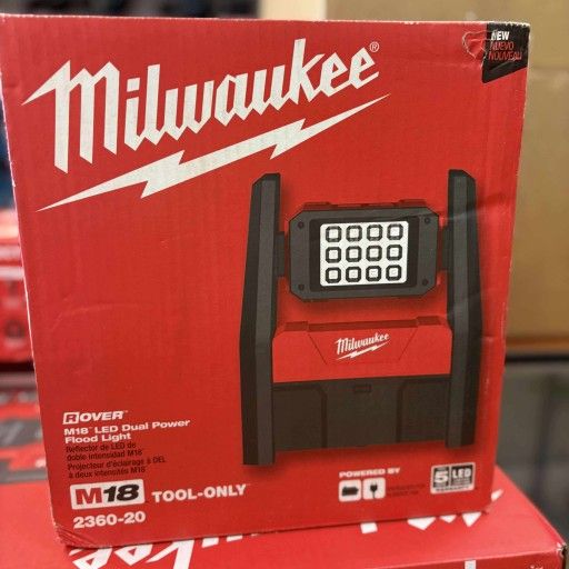 Milwaukee New Light M18