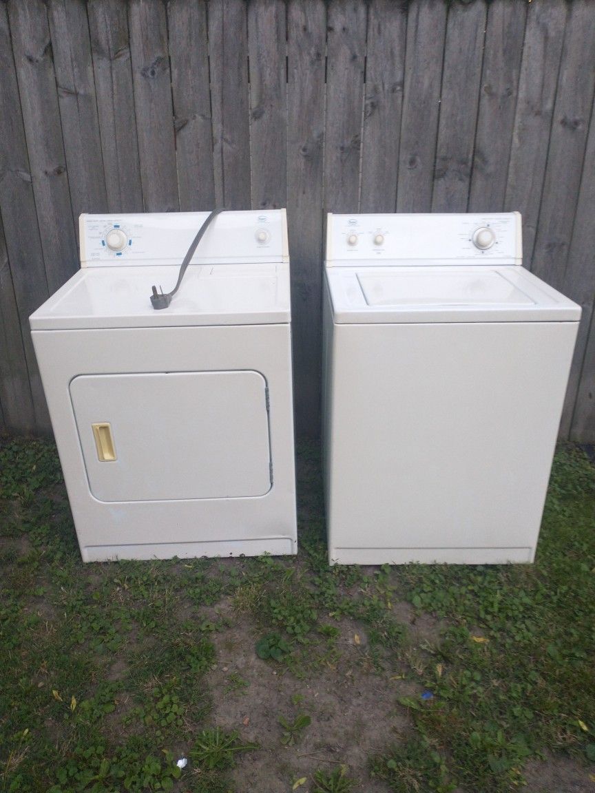 Roper-washer and electric dryer.