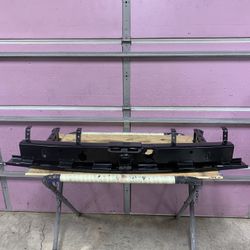 2015-2020 Suburban / Yukon / Taho  / escalade rear bumper reinforcement W/out sensor holes