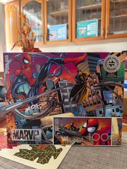 Spider-Man Silver Select Edition Puzzle