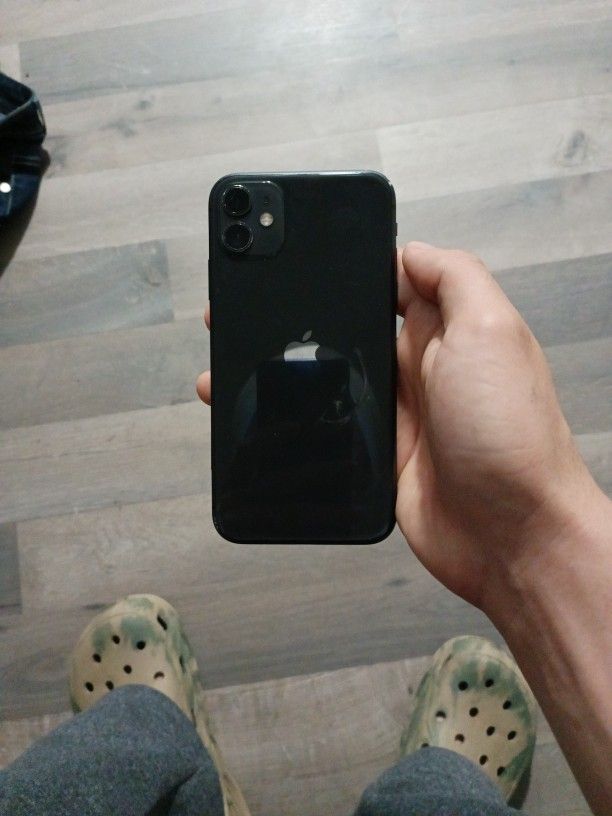 iPhone 11