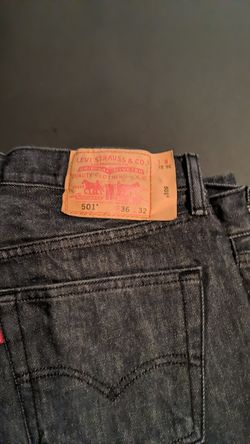 Levi's, 36 x 32, used
