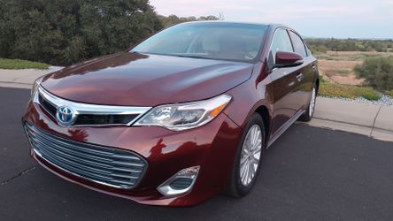 2013 Toyota Avalon Hybrid