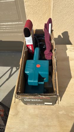 Makita 76mm Belt Sander