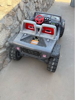 Kids electric jeep