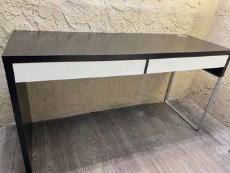 Modern Black & White Long White Desk (56 Inches Long) -Local Delivery for a Fee-See My Other Items😎