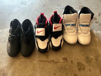 Youth cleats