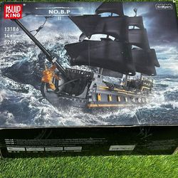 Pirate Ship Building Block Set