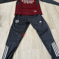 Arsenal Soccer training kit Size M