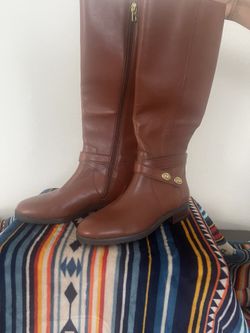 Brand New Womens Coach Boots Size 8-Brown