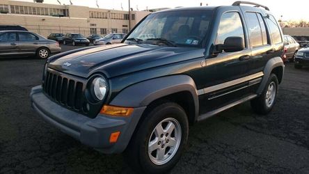 2005 Jeep Liberty 4x4 145k miles