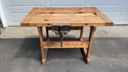 Glue table
