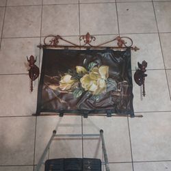 Floral Frame With Side Candle Holders