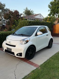 2013 sion IQ
