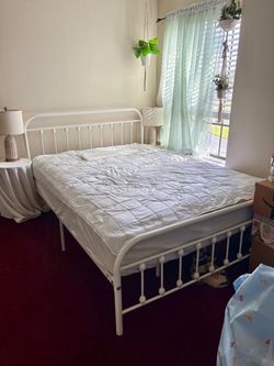 White queen bed frame