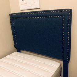 Single Frame And Mattress And Box Spring For Sale