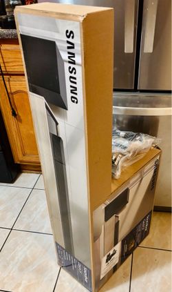 Samsung Soundbar (HW-Q60CF) Dolby Atmos 3.1.2 Home Theater Wireless Sub, Adaptive Audio