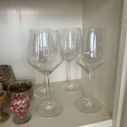 Nice Wine Glass Set