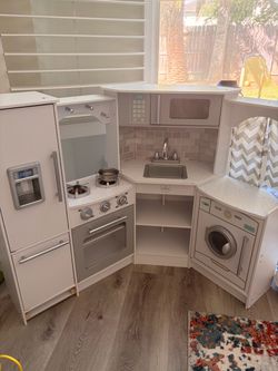 KidKraft Wooden Play Kitchen – White