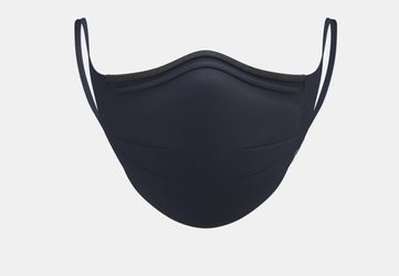 Under Armour  Mask Size L/XL Black  ( Sealed)