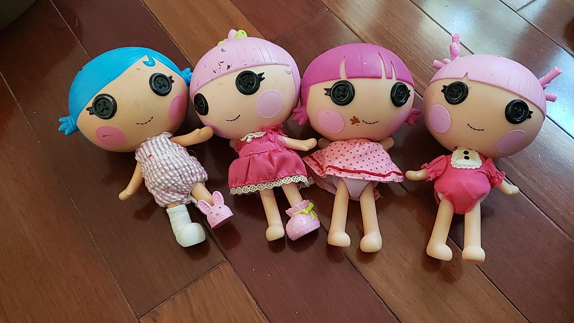 Baby lalaloopsy characters