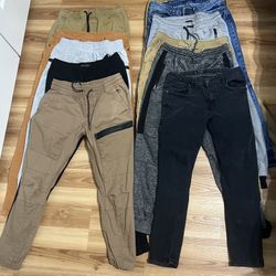 Joggers and Pants Size 32 Aeropostal And More In Good Condition