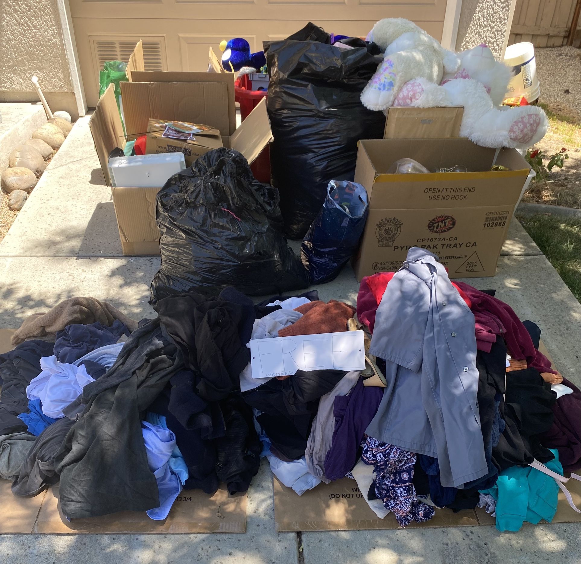 FREE items July 12-13(men’s & women’s clothes, Bin, Kids Toys,etc)