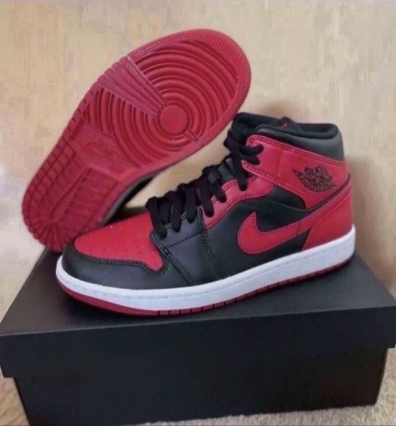 Nike Air Jordan 1 Mid Banned Black Red Size 7.5 Brand New