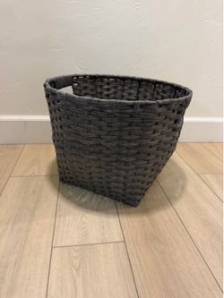 Decorative Wicker Storage Basket Gray 18” Round