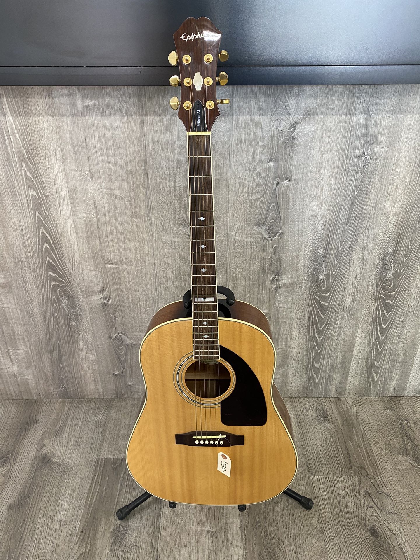 Epiphone Gibson AJ Acoustic Guitar