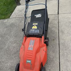 Black & Decker Lawn Mower