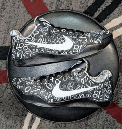 Nike Kobe 11 Em Low