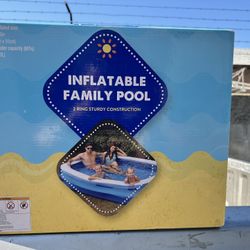 INFLATABLE FAMILY POOL