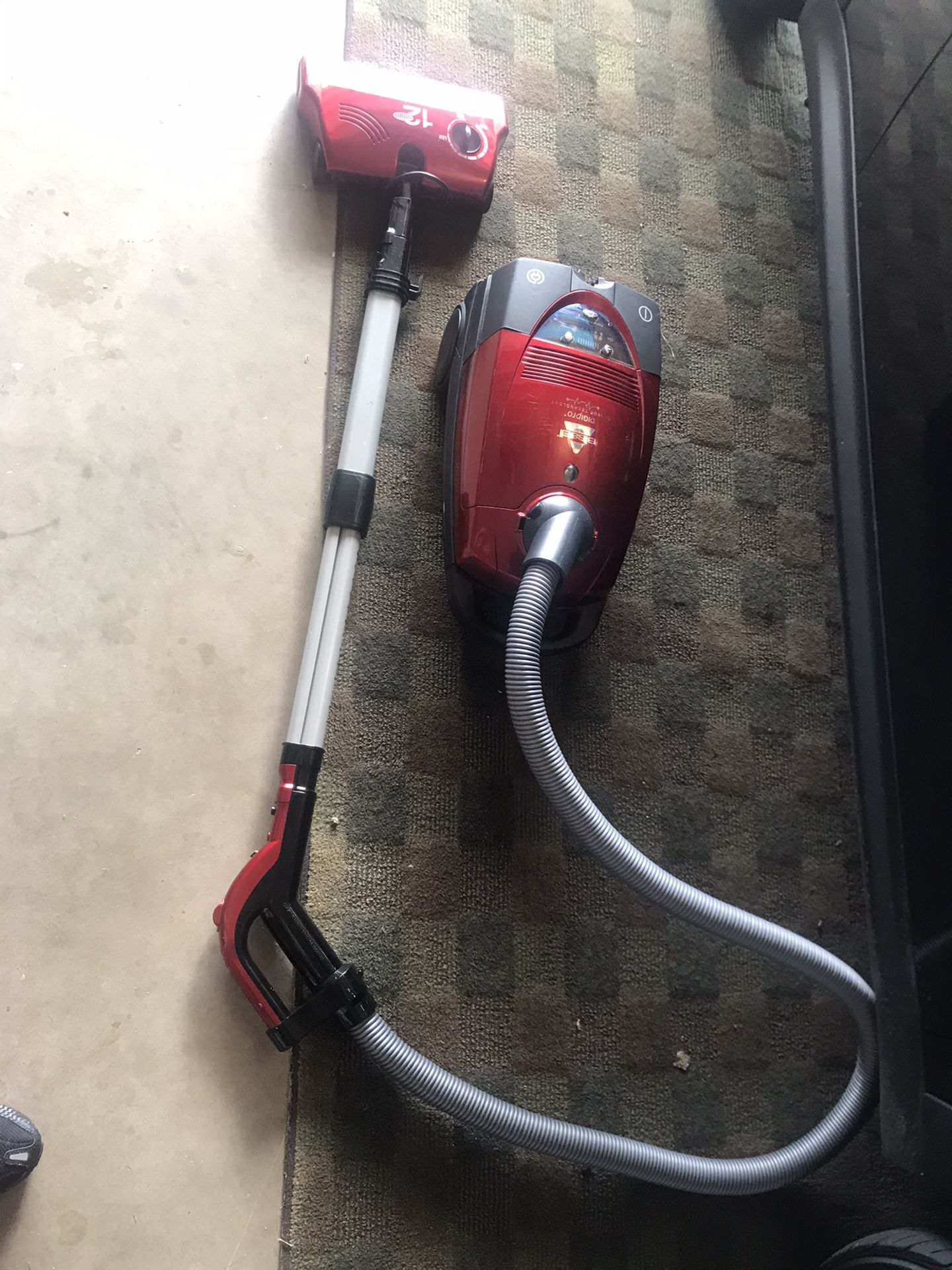 Bissell DigiPro Bagged Canister Vacuum Cleaner