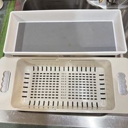 Expandable Over-Sink Strainer and storage container