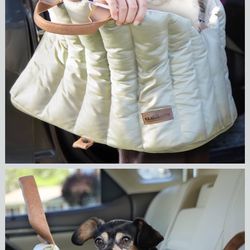 Dog Or Cat Car Seat Carrier. 