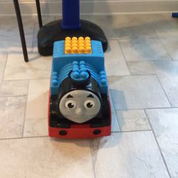 Mega Bloks  Lego Thomas And Friends Train Build And Go