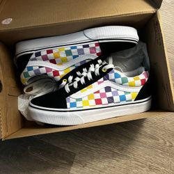 Vans Size 6 Men’s 7.5 Women’s 