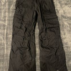 Black Men’s size medium Columbia, ski snowboard pants, vented, Omni-Tech Black Pants