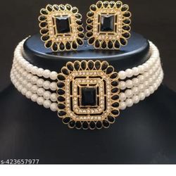 Choker Necklace