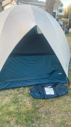 Reí camp hut