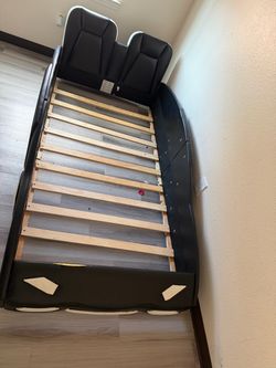 Twin bed