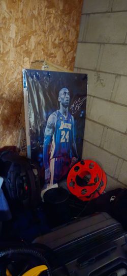 Kobe Bryant Lakers #24 Canvas Wall Art