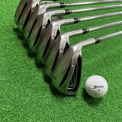 Nike Iron Set