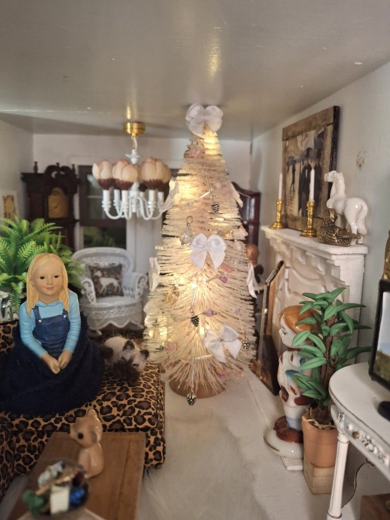 Dollhouse Christmas Tree Artisian Created