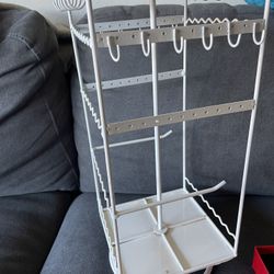 Jewelery Stand