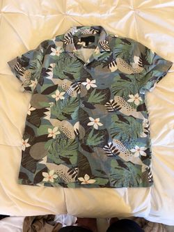 Shirt size M
