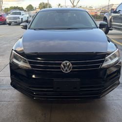 2015 Vw Jetta  Black 2.0 