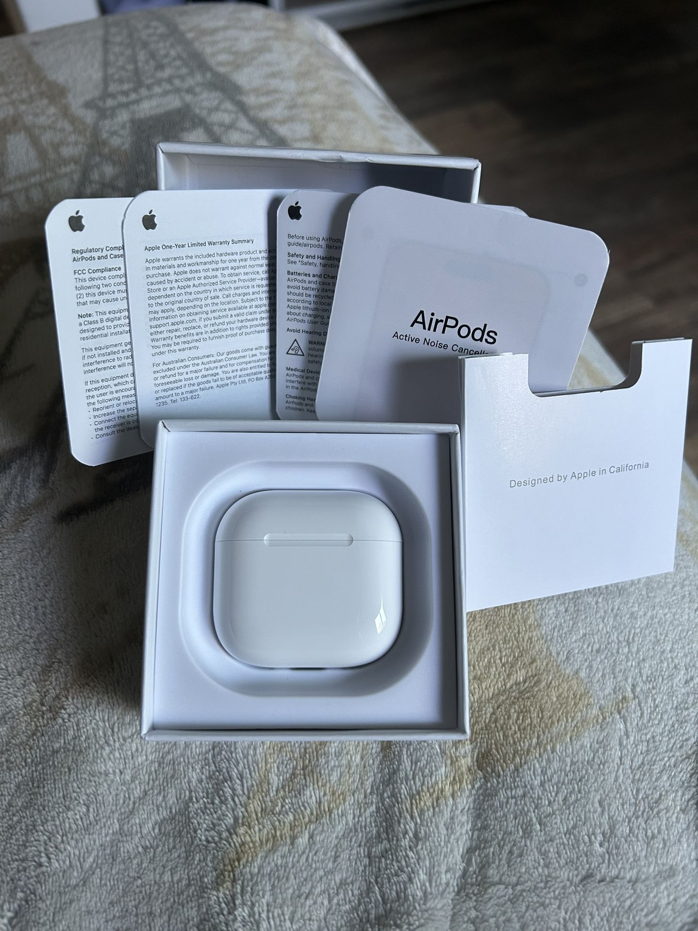 AirPods 4
